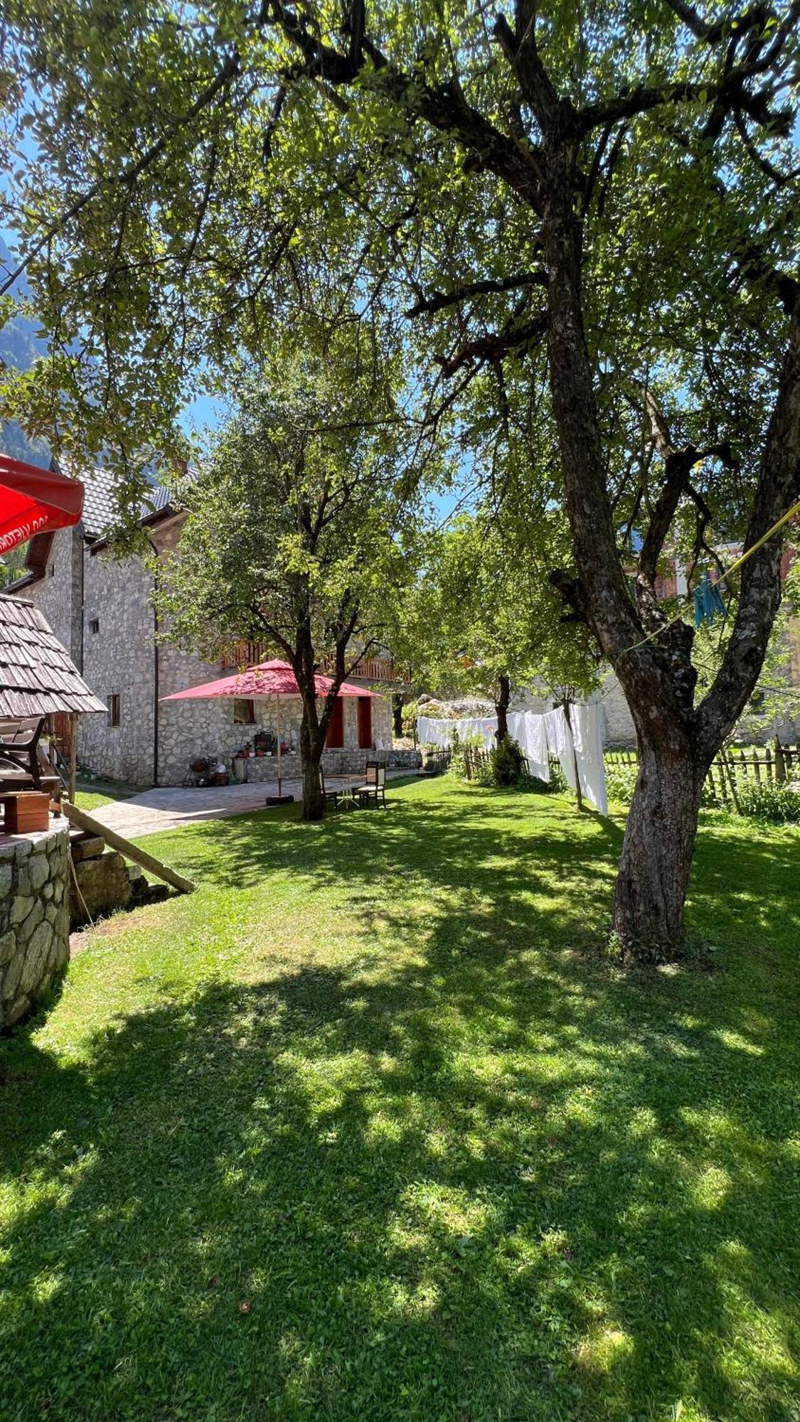 Stonehouse Villa Valbona Esterno foto