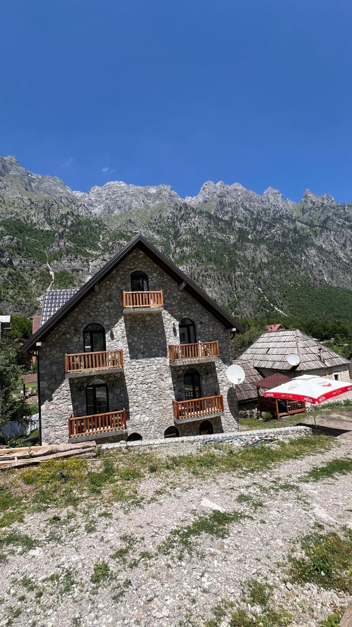 Stonehouse Villa Valbona Esterno foto