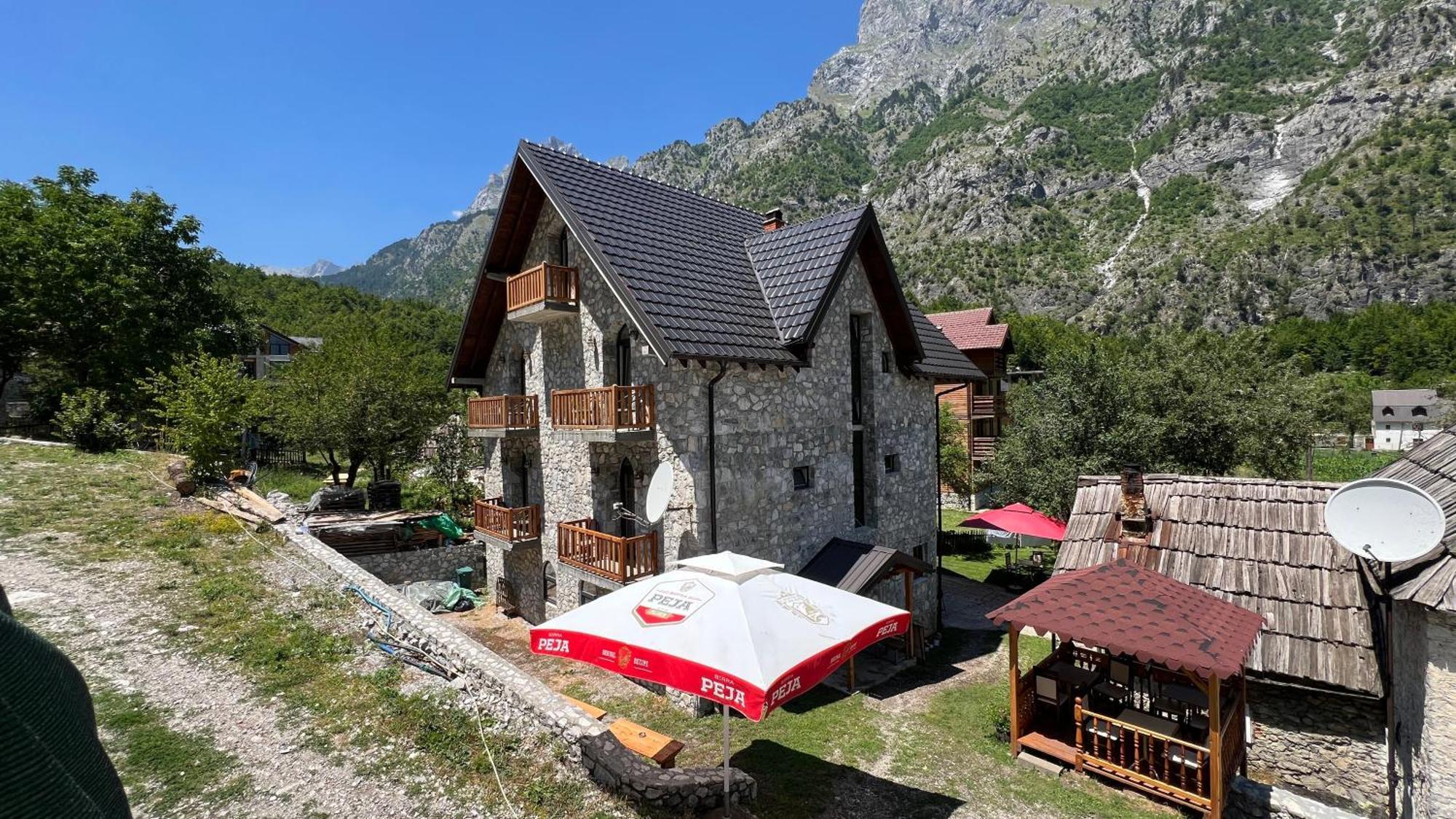 Stonehouse Villa Valbona Esterno foto